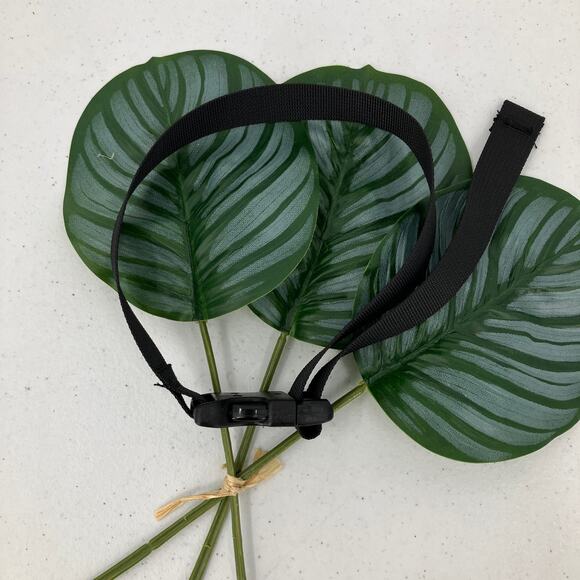 Teton Sports Vista 2 Person Quick Tent Plastic Clip Replacement Part Nylon Strap - Picture 1 of 5